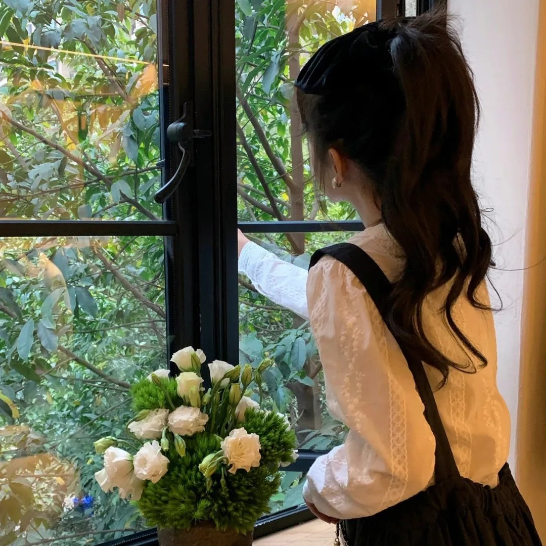 黑色十人之女